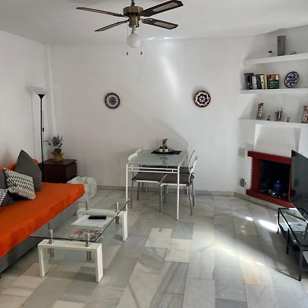 Pueblo Evita Apartment In Exclusive Holiday Complex Benalmádena Exteriör bild