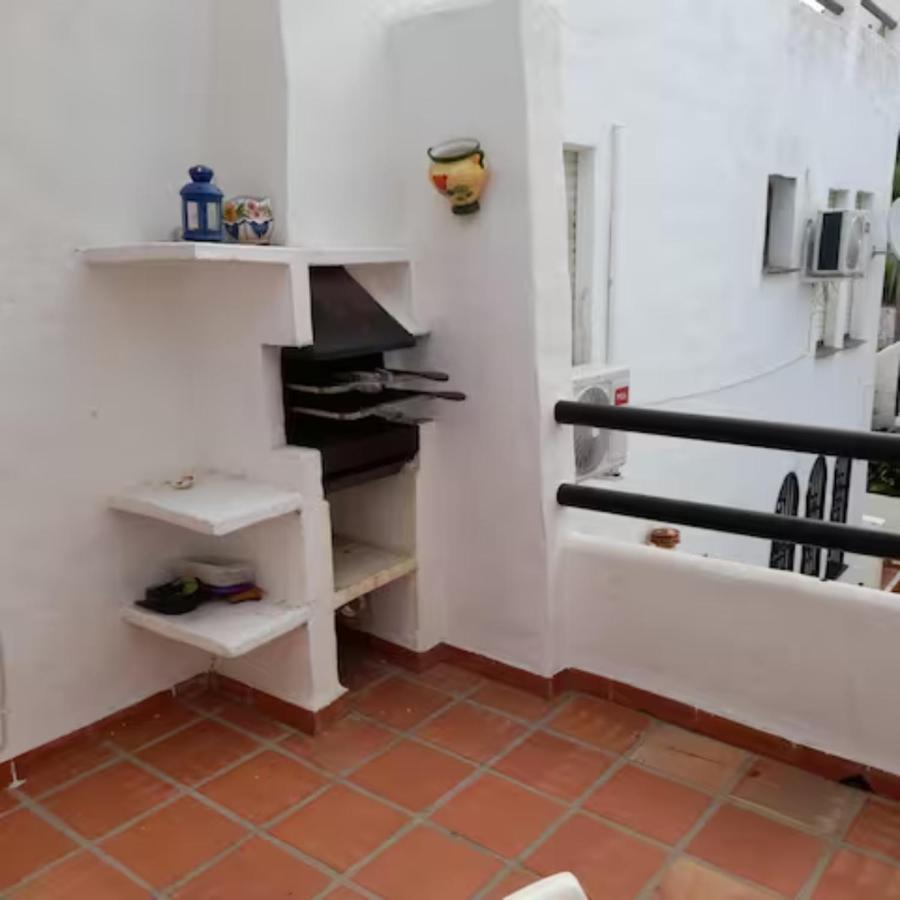 Pueblo Evita Apartment In Exclusive Holiday Complex Benalmádena Exteriör bild
