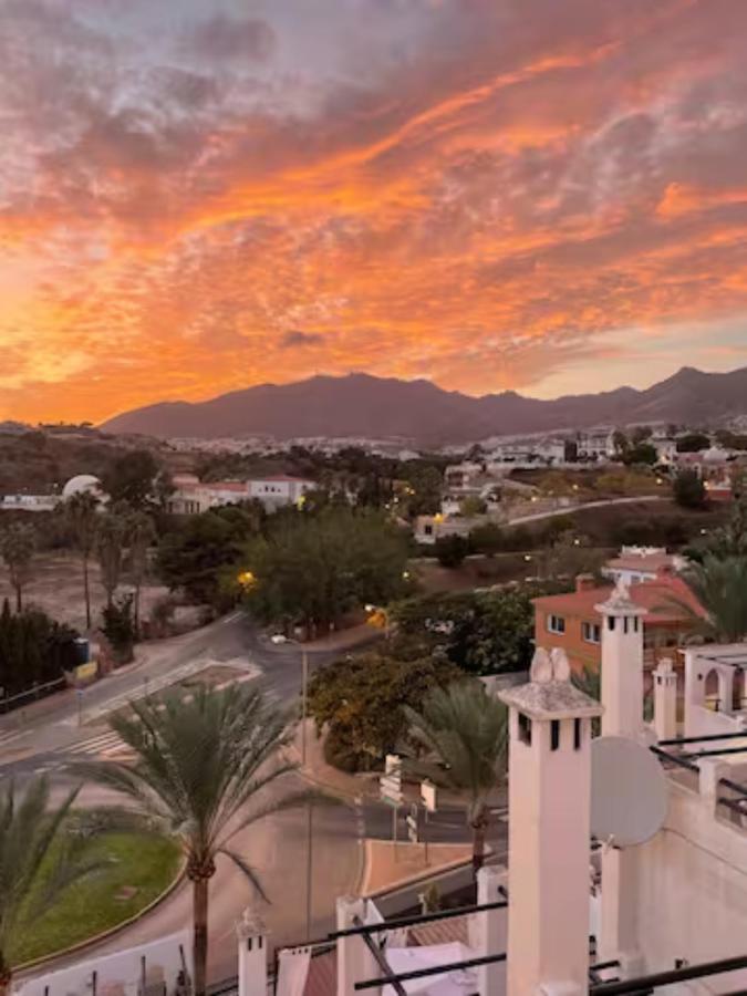 Pueblo Evita Apartment In Exclusive Holiday Complex Benalmádena Exteriör bild