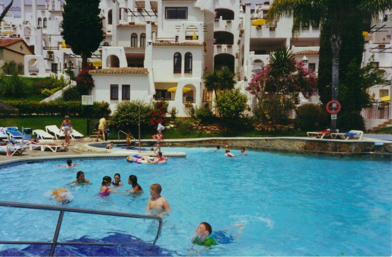 Pueblo Evita Apartment In Exclusive Holiday Complex Benalmádena Exteriör bild