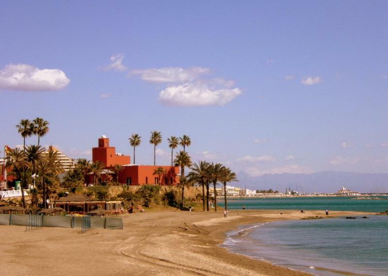 Pueblo Evita Apartment In Exclusive Holiday Complex Benalmádena Exteriör bild